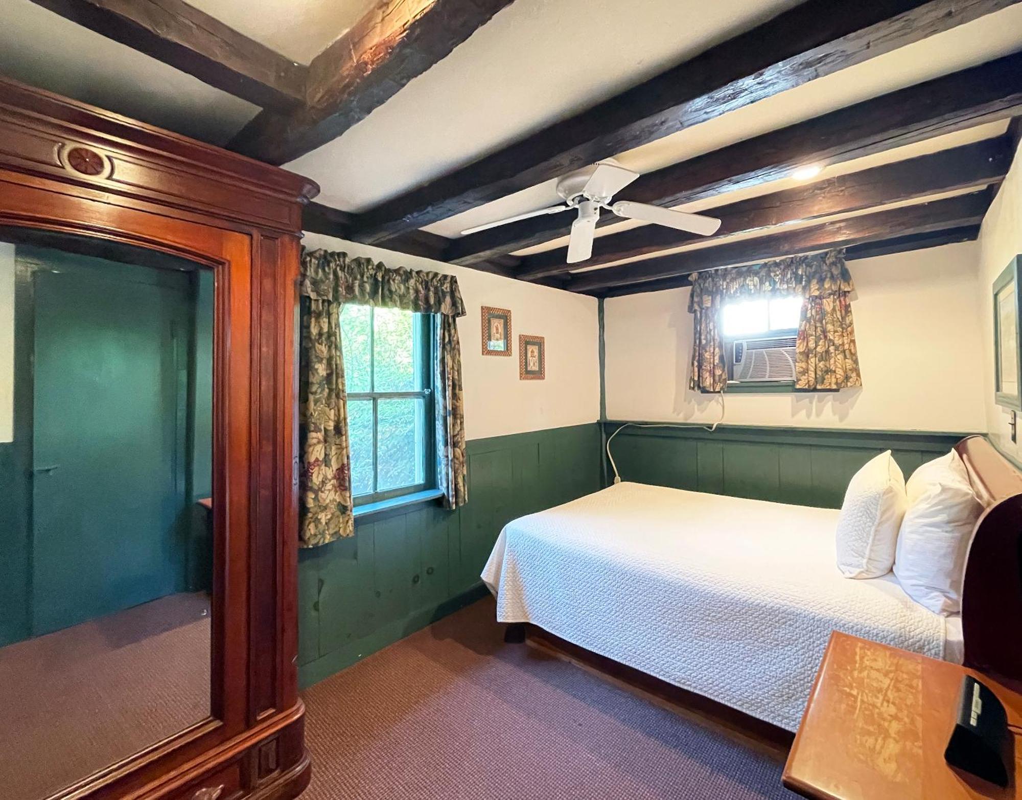 Lodge Mountain Springs Stroudsburg