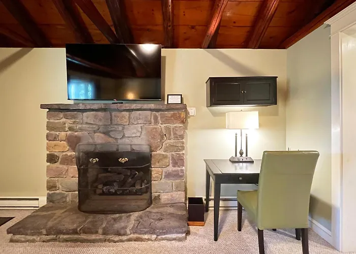 Mountain Springs Lake Resort