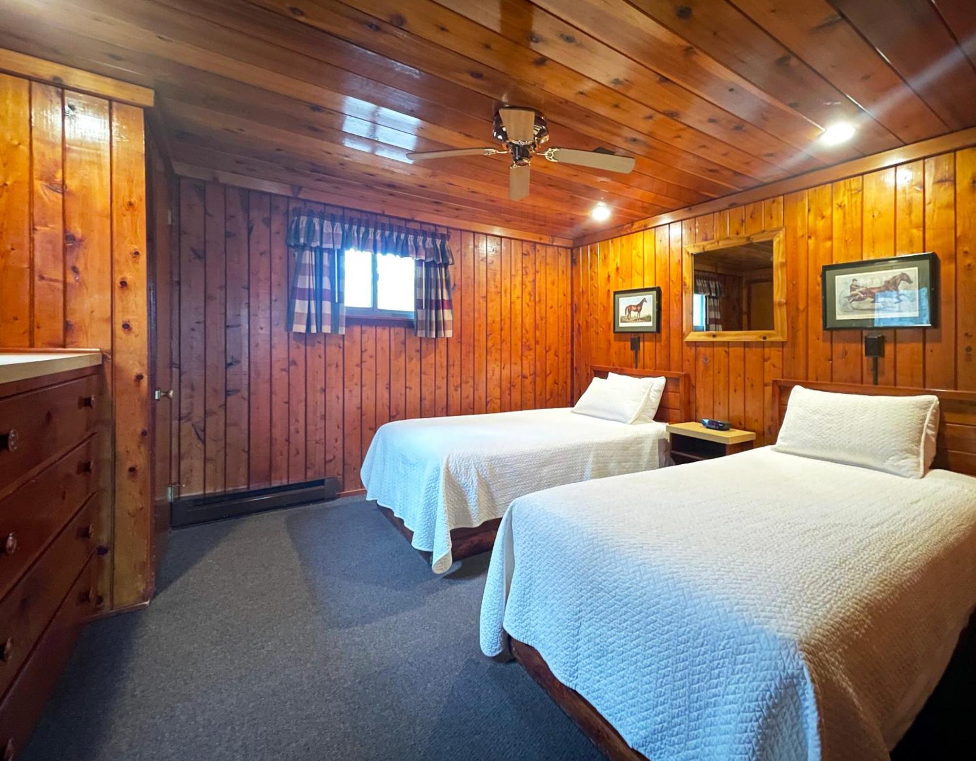 Mountain Springs Lodge